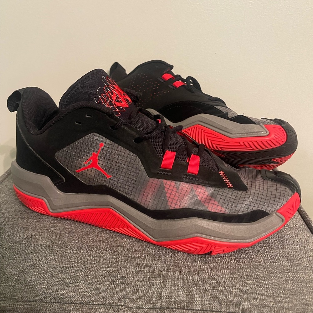 Jordan
Air Jordan One Take 4 "Bred" sneakers